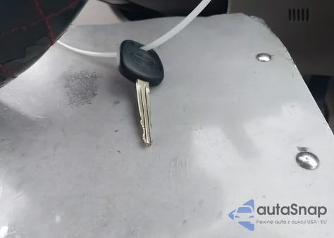 2009 Toyota Camry z USA, uszkodzony, nr VIN 4T4BE46KX9R053029